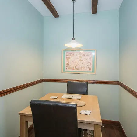 Apple Tree - E1800 *